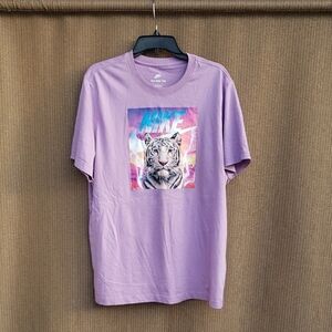 Nike Purple Short Sleeve Tee with Graphic Design